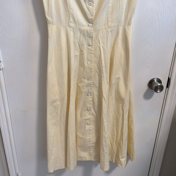 J. Peterman Light Yellow Sleeveless Shirtwaist Button Down 100% Cotton Size 6 - Picture 3 of 12